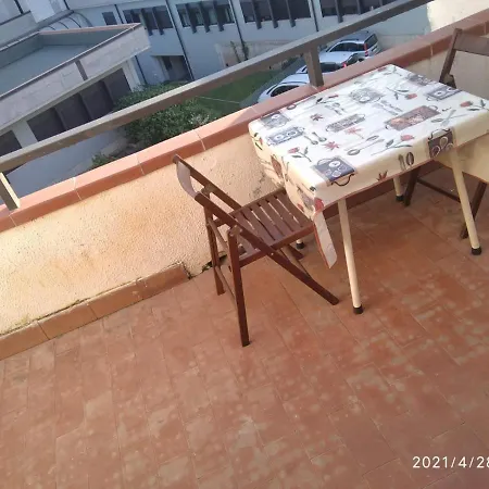 Trilocale, vista mare